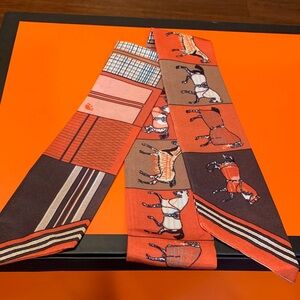 Hermes authentic silk horses 🐎 scarf for neck, hand or purse handle, must have!